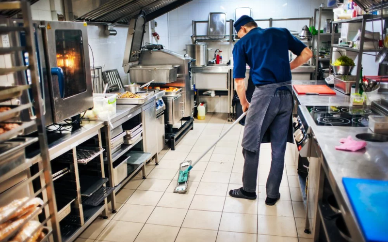 Top 3 Benefits of Restaurant Cleaning Services — Crystal Clean Maintenance